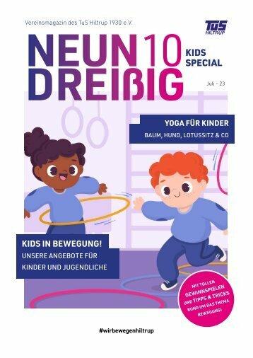 Cover des Vereinsmagazins mit bunten Illustrationen von Kindern, die Yoga-Posen wie Baum und Hund einnehmen.